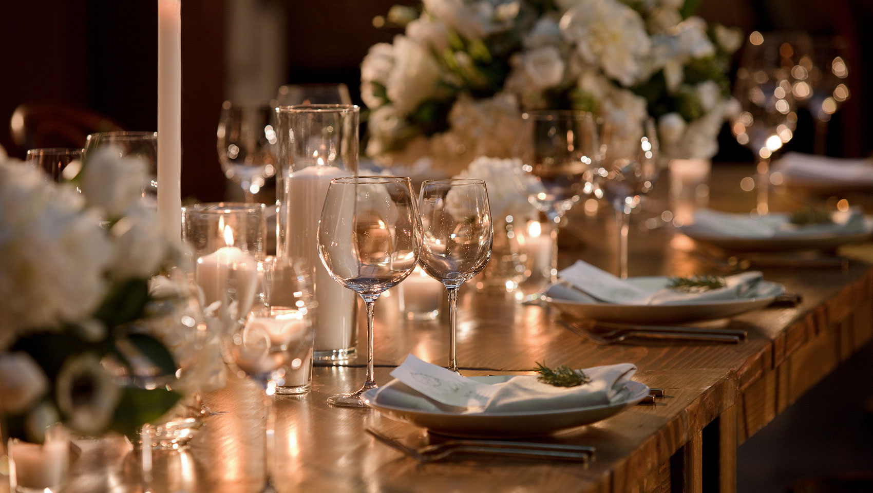 wedding tablescape with candles 